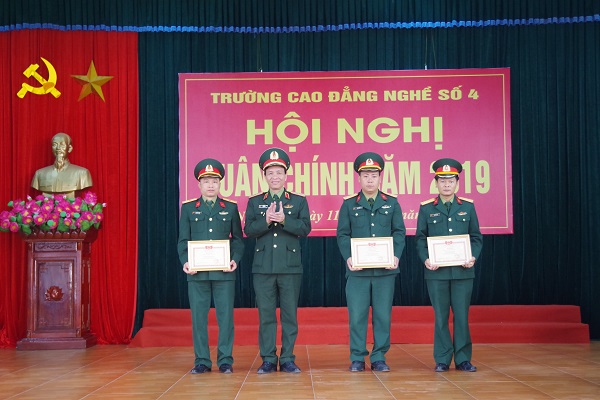aquanchinh3.jpg