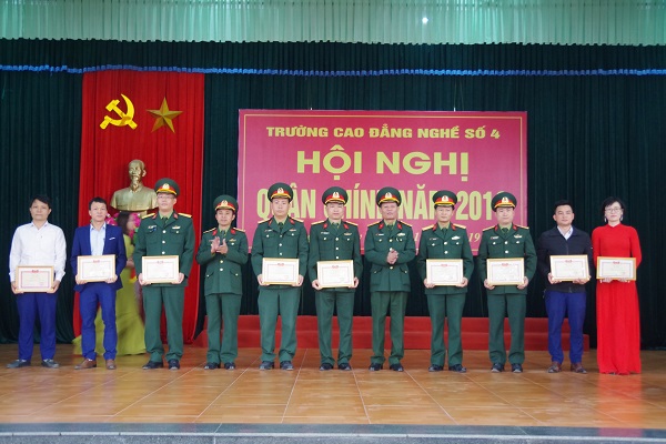 aquanchinh4.jpg