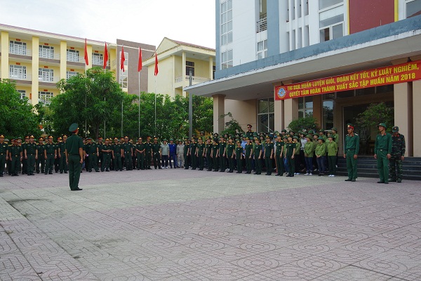 huanluyenquansu2018.jpg