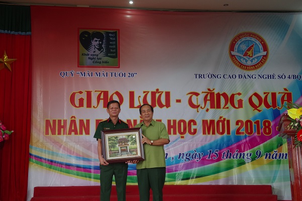 tuoi202.jpg